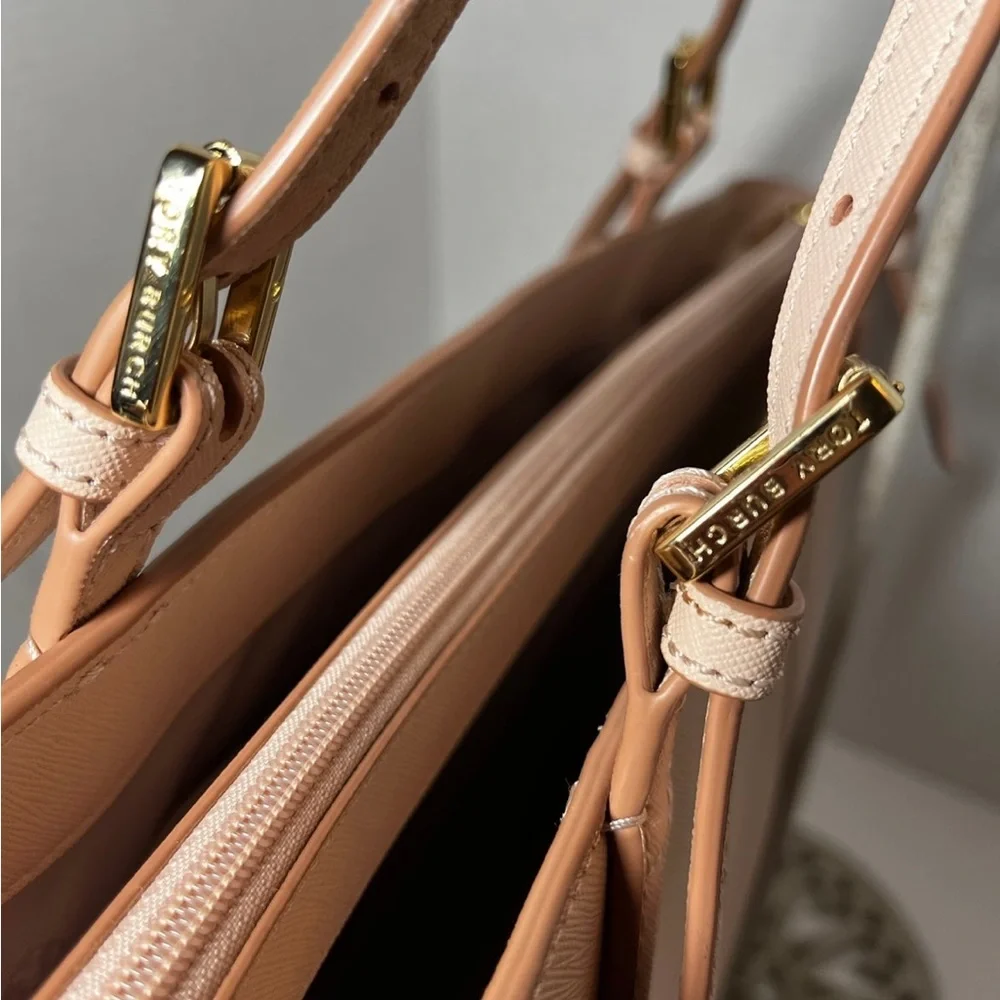 Tory Burch tory burch
